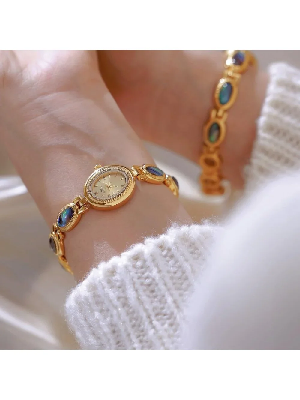 Women's Gold Vintage Bracelet Elegant Jade Oval Dial Waterproof Wrist Watch
